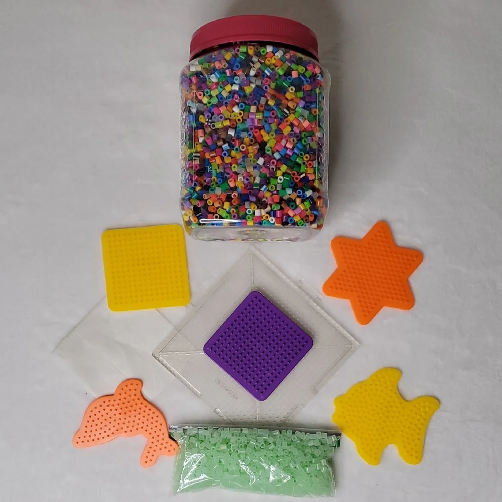 11,000 Perler Bead Container 6 Pegboards Glow In The Dark Perler Beads Set
